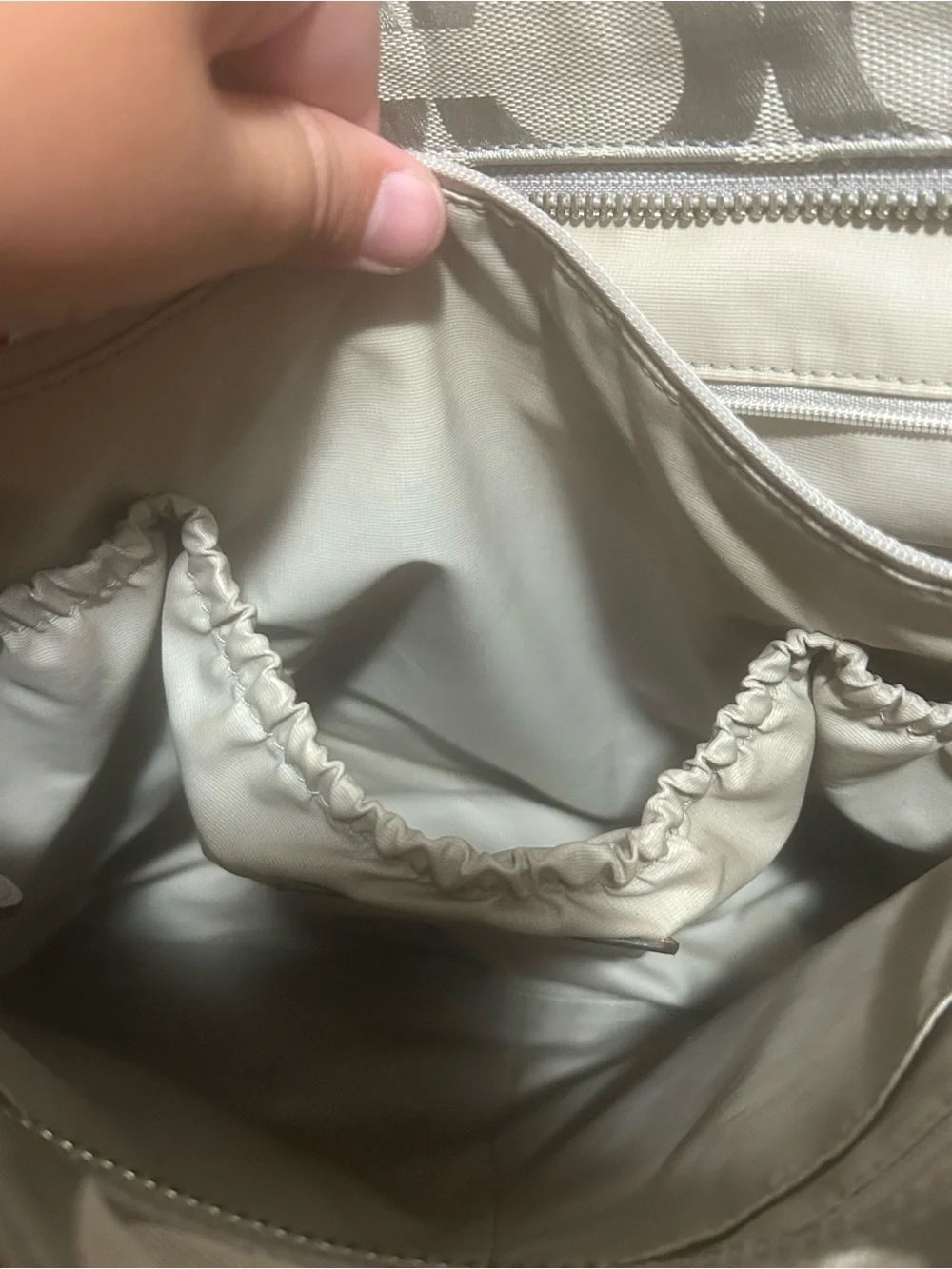Authentic Coach Women's Signature Tote in Light Gray